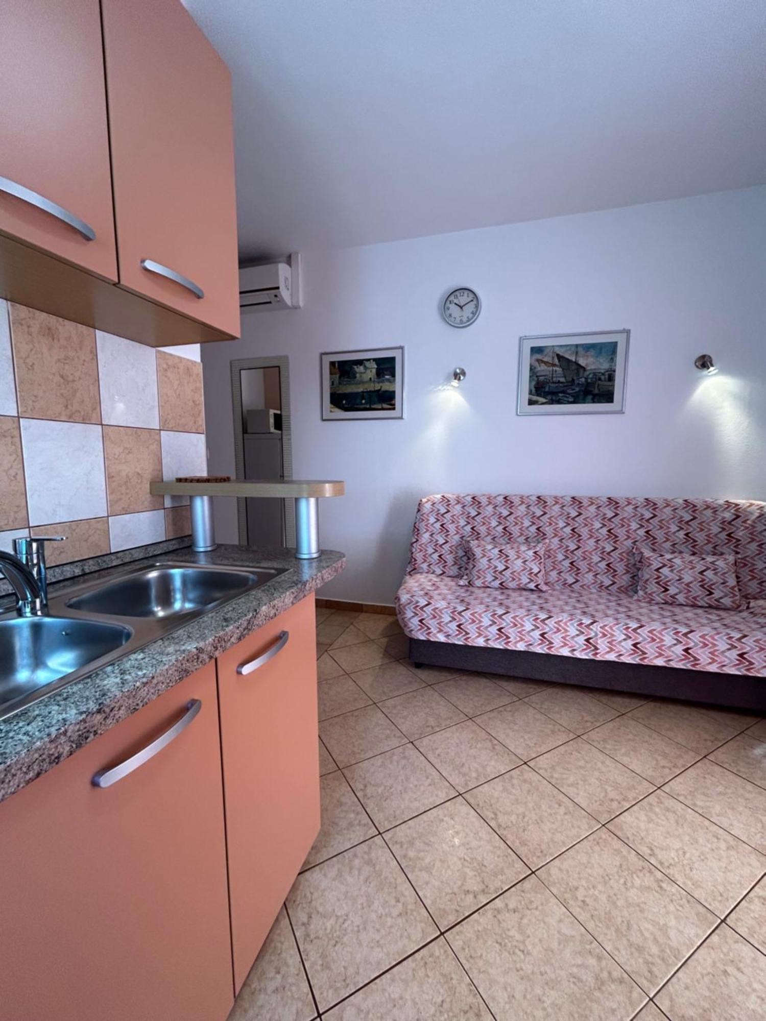 Apartments Bala Ivan Dolac Exterior foto